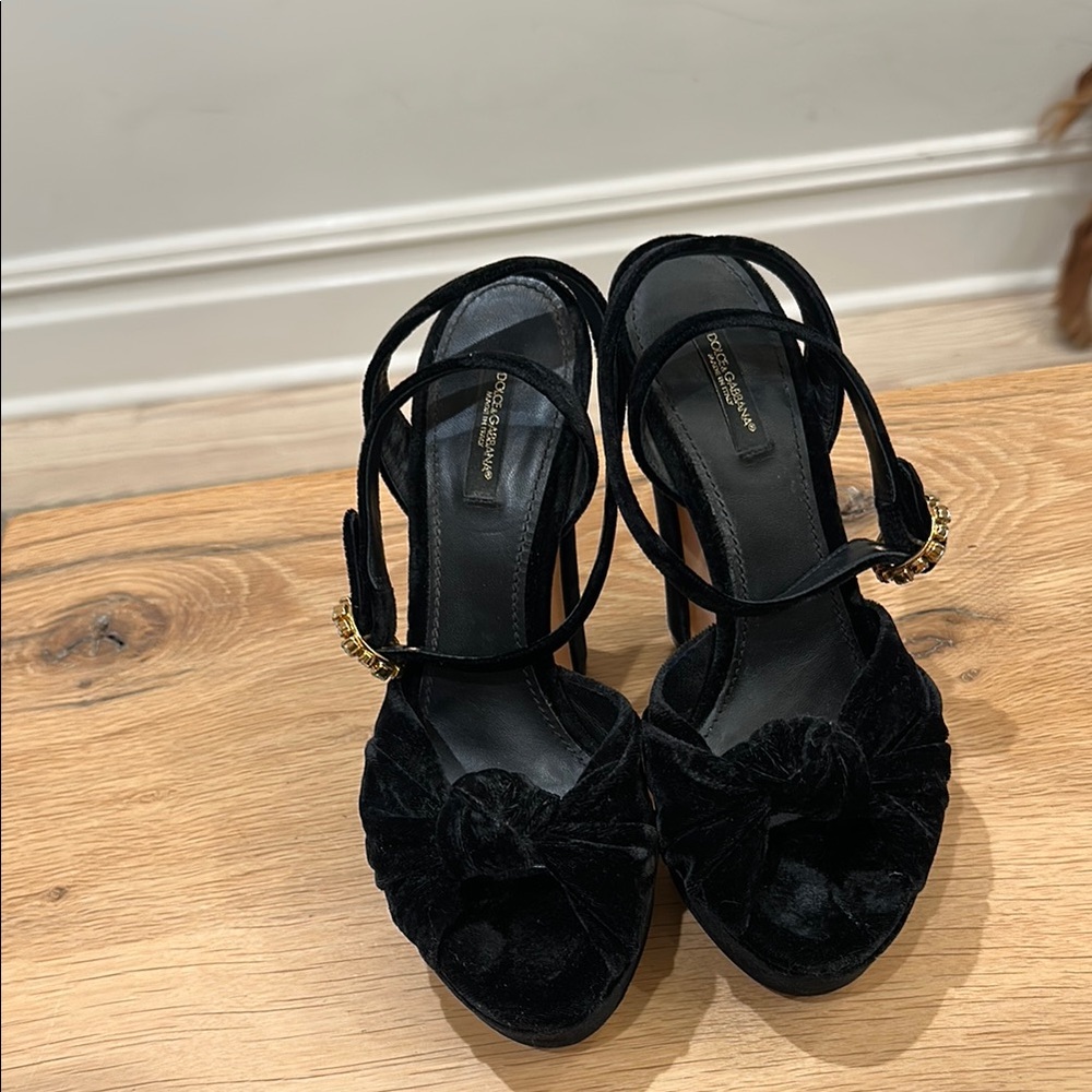 Dolce & Gabbana Black Velvet Heels with Crystal Accent